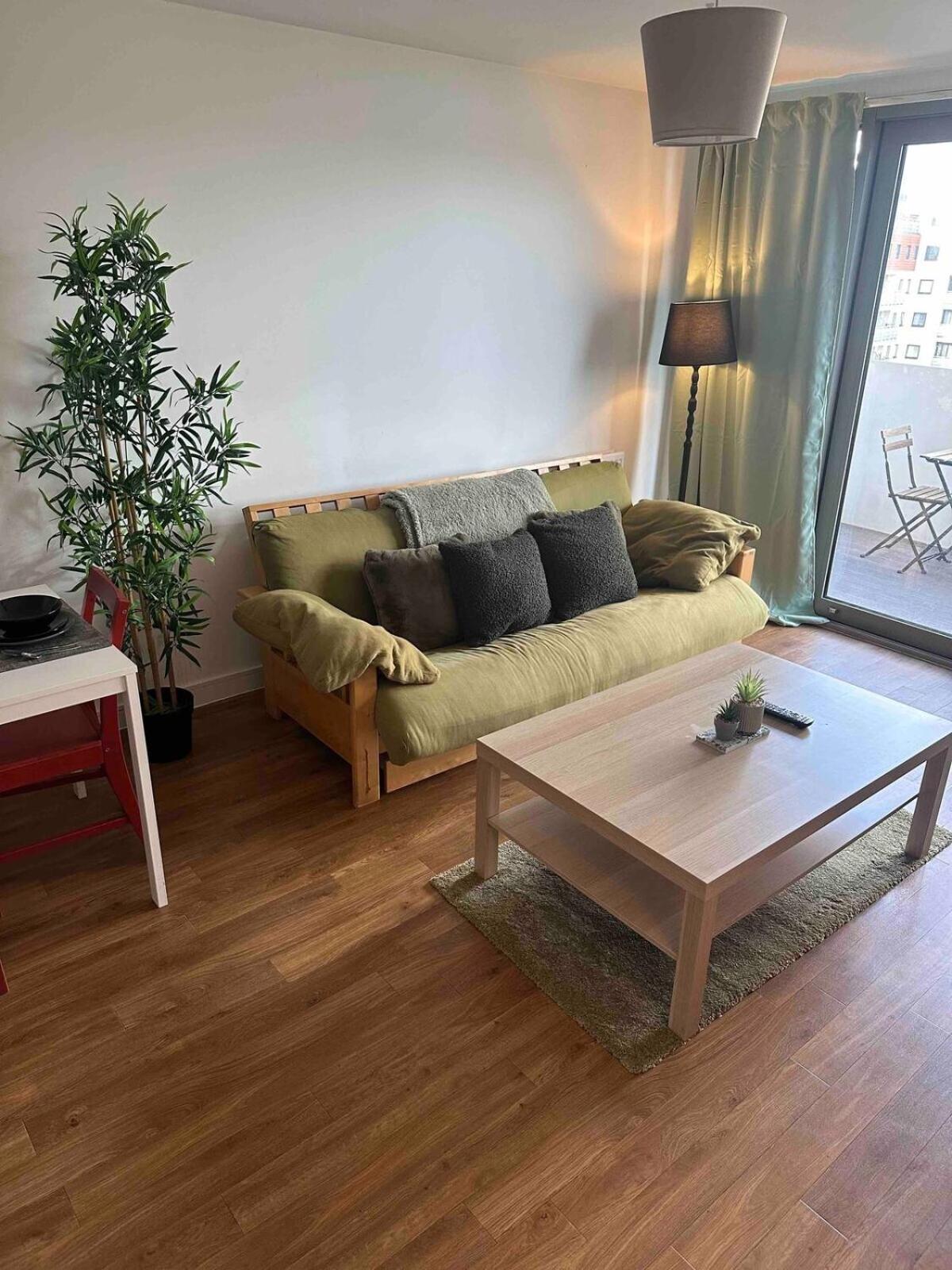 Entire 2 Bedroom Flat Londres Exterior foto